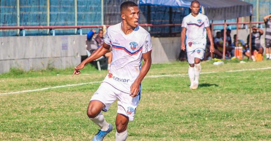 Igor avalia vitória sobre o America e já pensa no Angra dos Reis