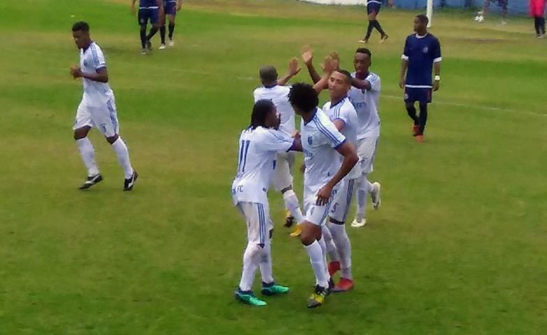 Artsul vence na estreia da Corcovado