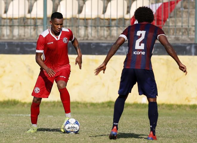 America empata e se garante na semifinal da Corcovado