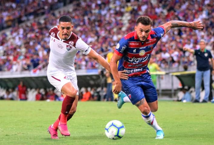 Fluminense volta a vencer no Brasileiro