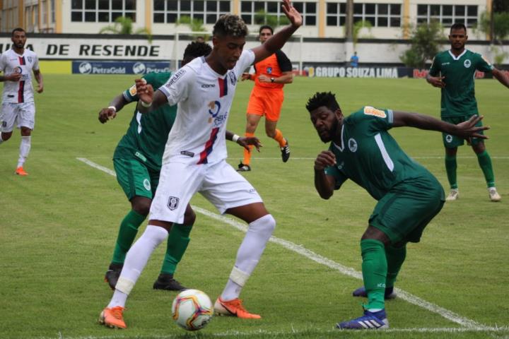Resende e Boavista não saem do 0 a 0