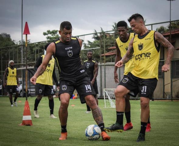 Voltaço se reapresenta e inicia preparação para duelo contra o Bangu