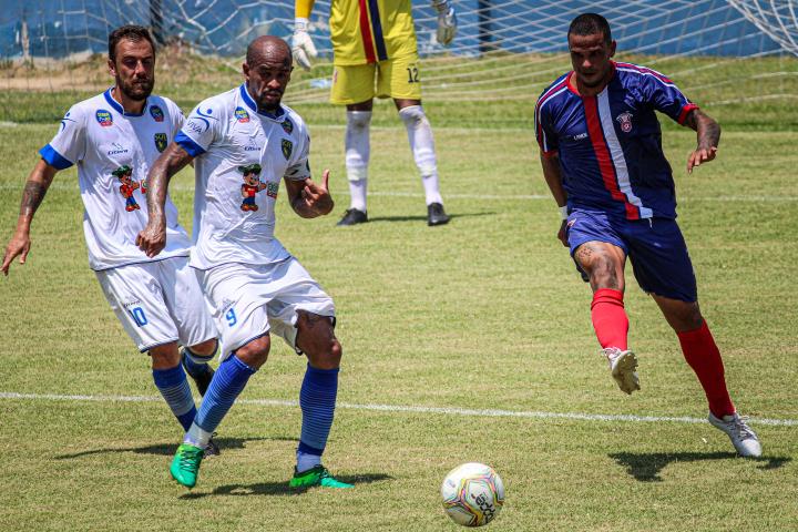 Gonçalense e Sampaio ficam no 1 a 1