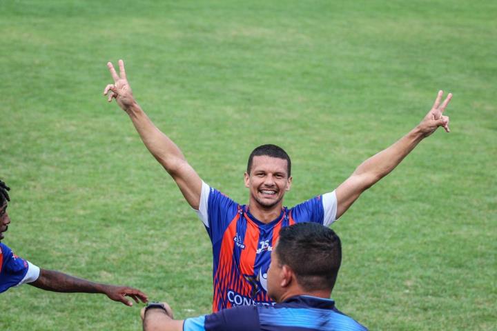 Duque de Caxias  bate o Nova Cidade