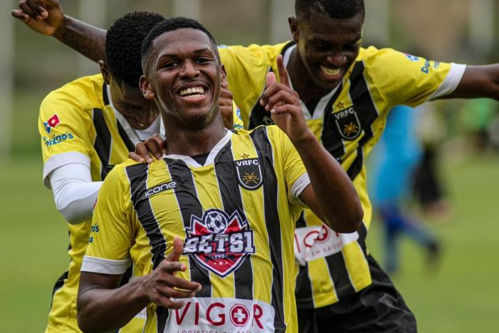 Voltaço e Botafogo decidirão a Taça Rio Sub-20