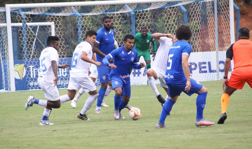 Serrano e Goytacaz empatam em Petrópolis