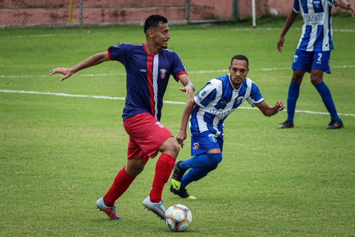 Clássico termina empatado