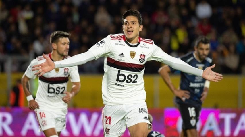 Fla empata no primeiro jogo decisivo da Recopa