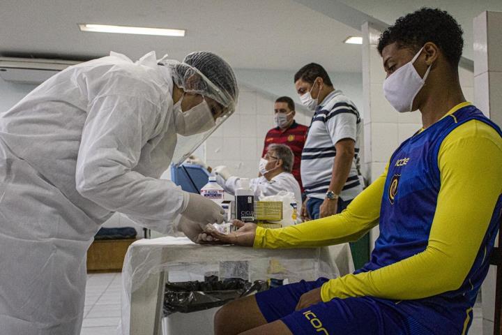 Madureira realiza novos exames da Covid-19