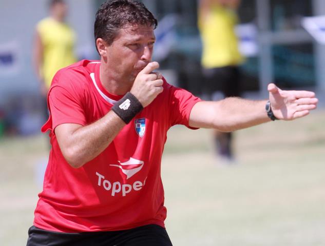 Maurício Machado Coelho Junior apita Americano x America