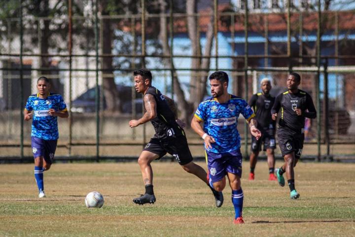 Voltaço goleia Porto Real em jogo-treino