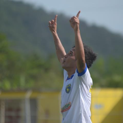 Sampaio Corrêa vence se isola na liderança do Grupo B