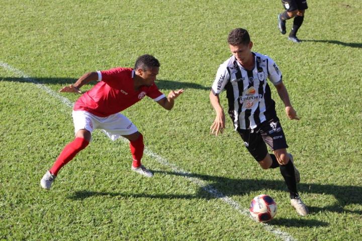 Americano bate o America no Ferreirão