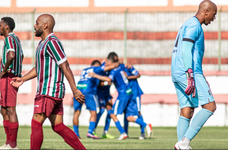 CEAC/Araruama sobe para a Série B1