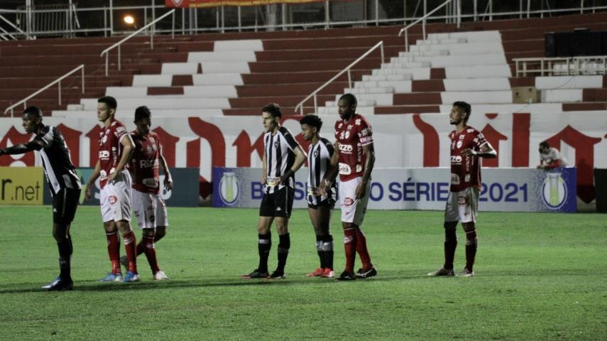 Botafogo estreia com empate fora de casa na Série B