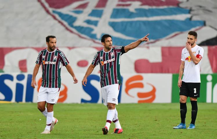 Fluminense vence e abre frente na Copa do Brasil