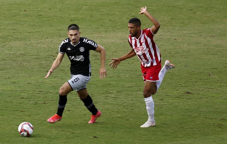 Tudo igual em São Januário