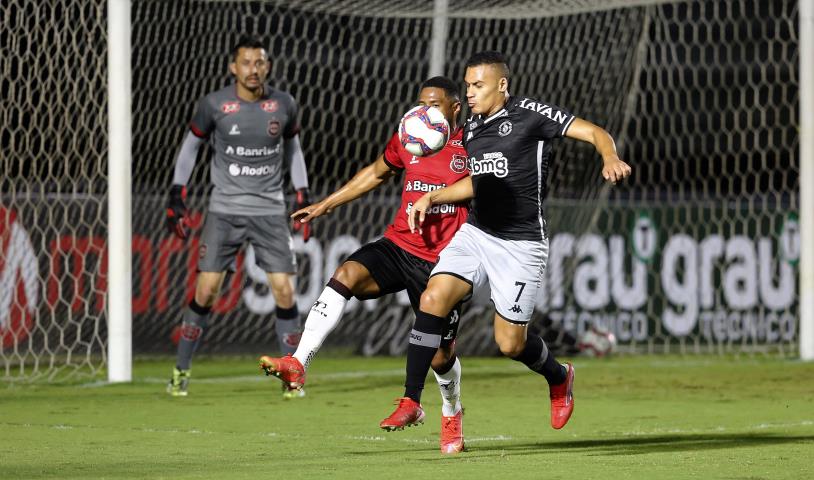 Tudo igual em São Januário