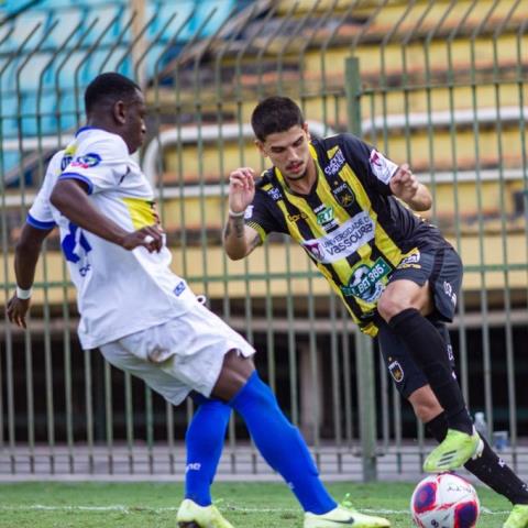 Sampaio Corrêa bate o Voltaço e avança na Copa Rio