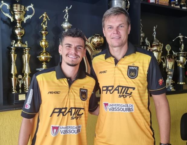 Voltaço contrata Alemão e Romarinho