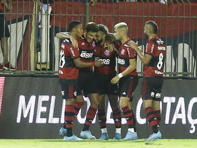 Flamengo se reabilita em cima do Audax