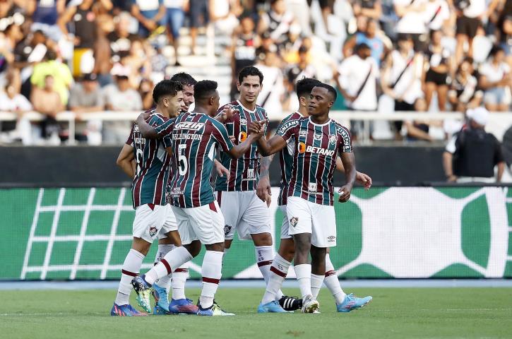 100% nos clássicos garante Flu na ponta do Cariocão Betfair