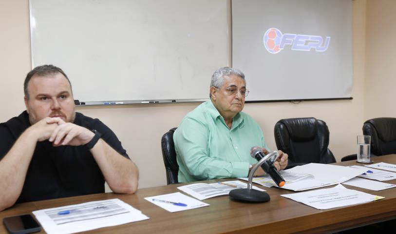 Arbitral define preços de ingressos e uso do VAR