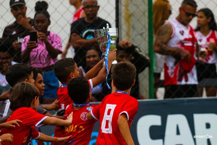 America é campeão do Carioquinha Sub-7 e Sub-8