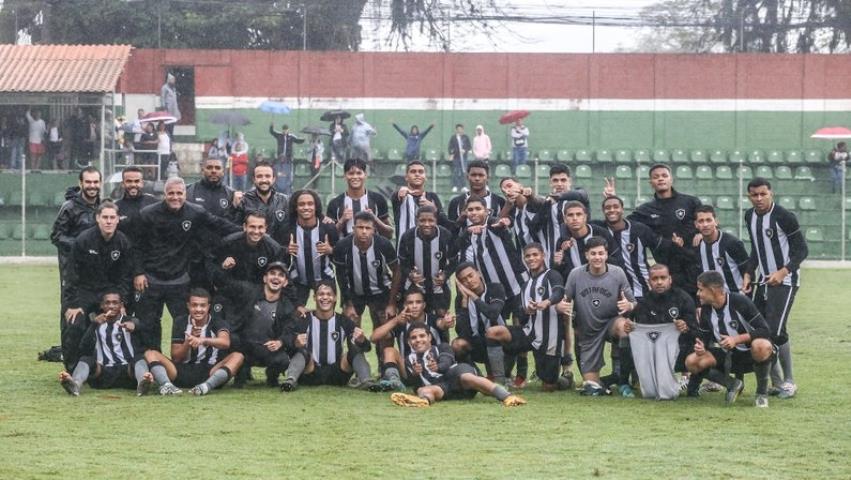 Garotos do Botafogo vencem os Moleques de Xerém no Estadual Série A Sub-17