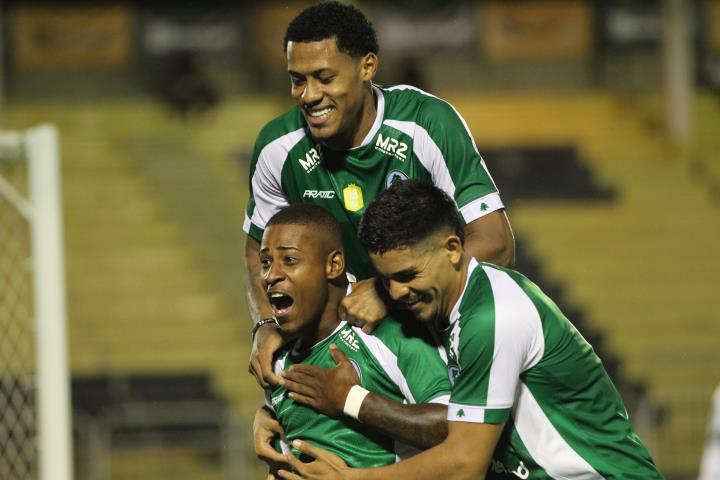 Boavista vira sobre o Voltaço em jogo eletrizante