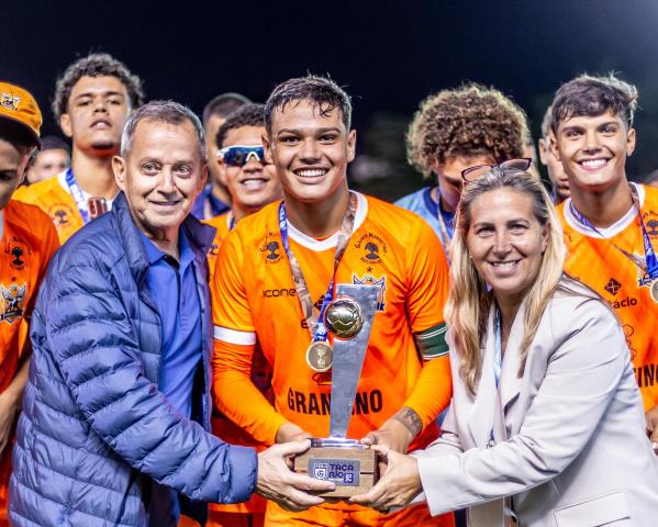 Nova Iguaçu leva a Taça Rio Sub-17