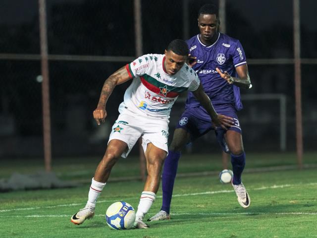 Empate deixa a Portuguesa no G4 na Série D