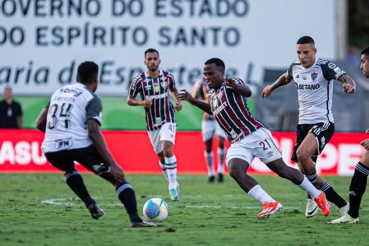 Flu empata com o Atlético-MG em Cariacica-ES