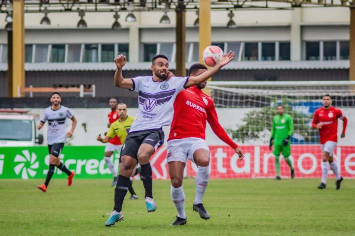 Resende e America não abrem o placar no Sul Fluminense