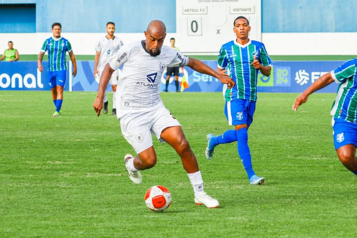 Tudo igual entre Artsul e Americano