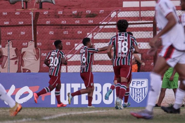 Flu avança com 100 por cento na Copa SP