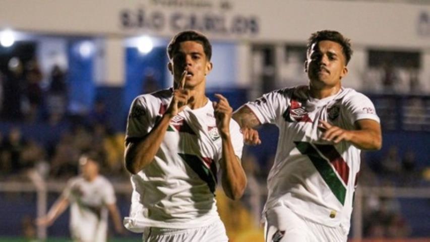 Na base da superação, Fluminense avança na Copinha