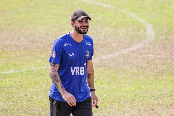 João Medina vai comandar o Pérolas Negras na A2