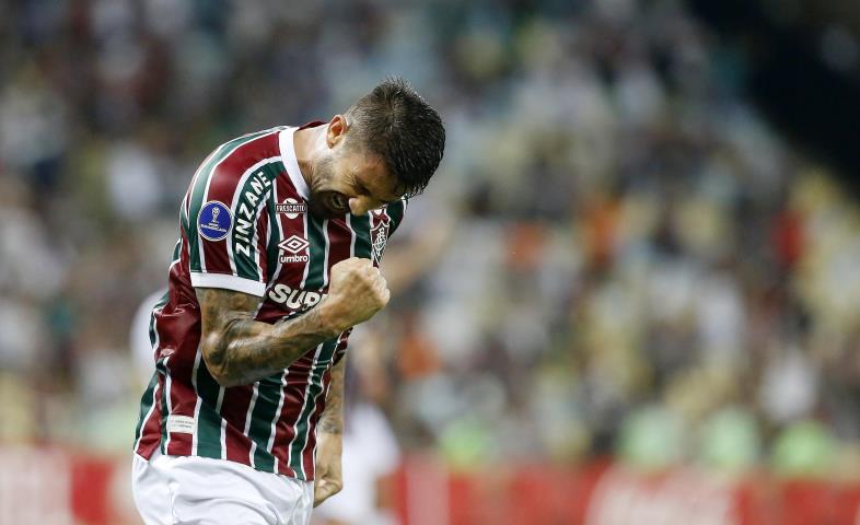 Centroavantes do Flu brilham em goleada na Copa Sul-Americana