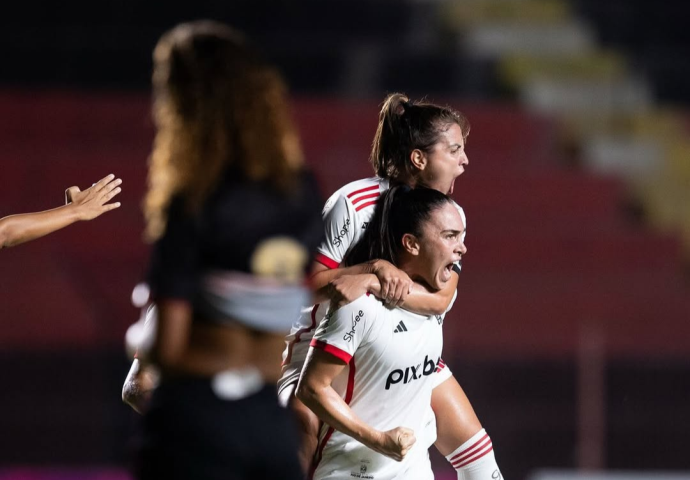 Meninas da Gávea vencem em Recife com gol no fim