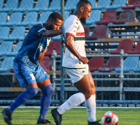 Clássico da Região dos Lagos termina empatado