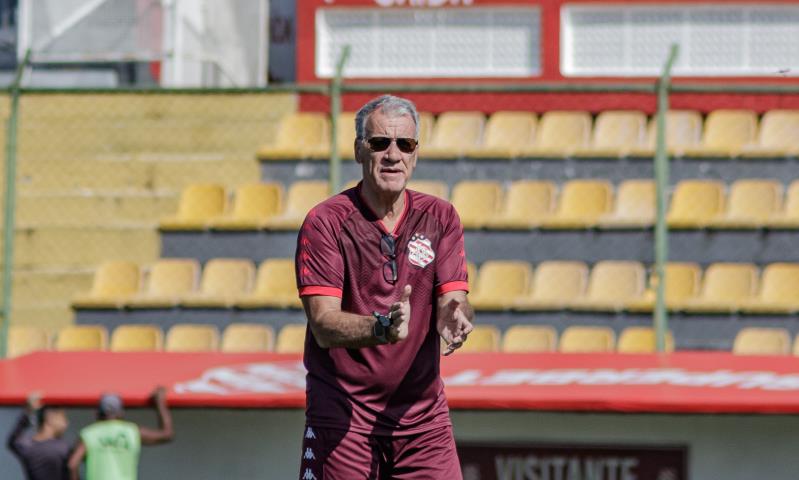 Bangu quer a reabilitação na Taça Santos Dumont