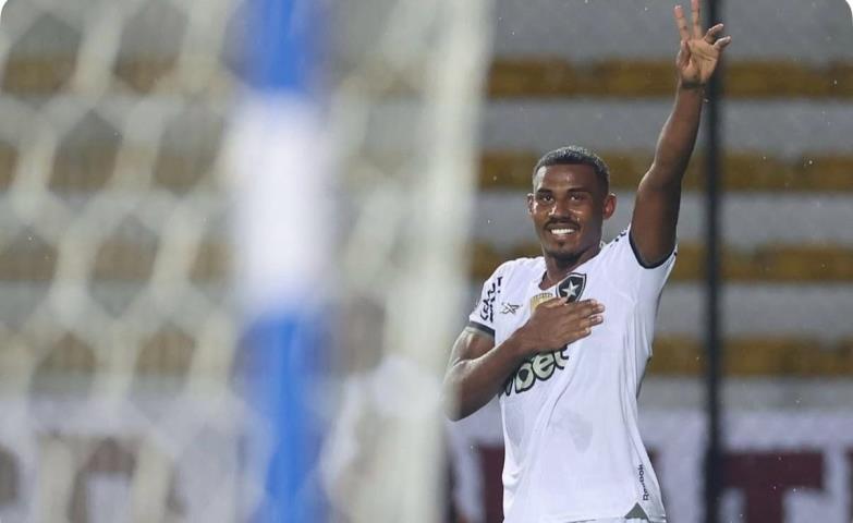 Pela Libertadores, Cuiabano marca nos acréscimos
