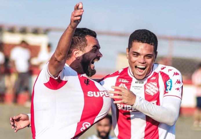 Bangu derrota a Cabofriense e cola no G4