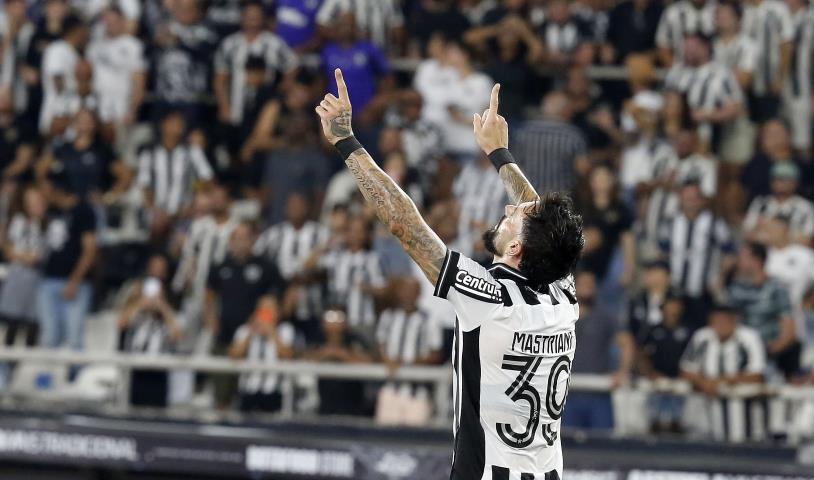 Despedida vitoriosa do Botafogo rumo ao Mundial