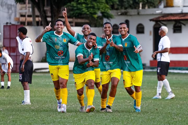 Série C: Riostrense e Santa Cruz mantém 100% de aproveitamento