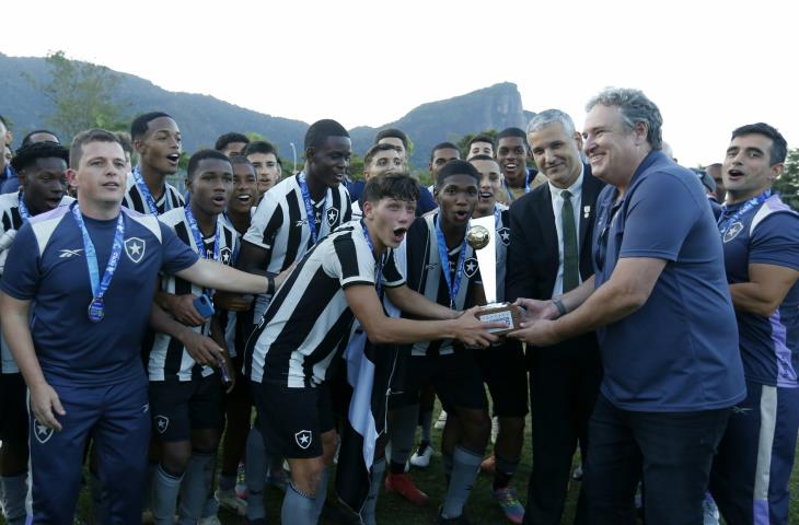 Botafogo conquista o Carioca Sub-17