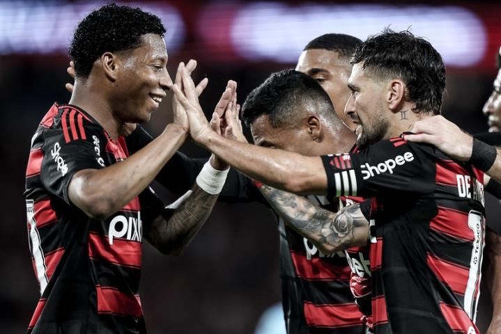 Segue o líder!