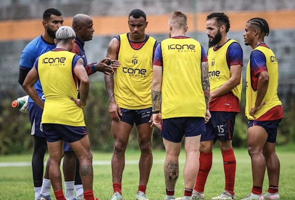 Reinaldo faz alerta para a curta Taça Guanabara: "Serão 6 finais"