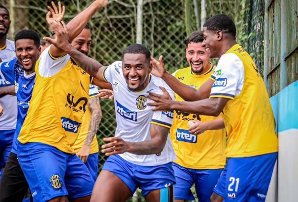Virada coloca o São Gonçalo nas oitavas da Copa Rio